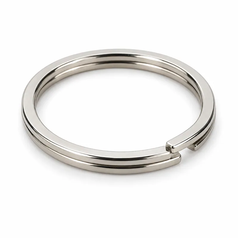 Silver split key ring with overlapping coils
